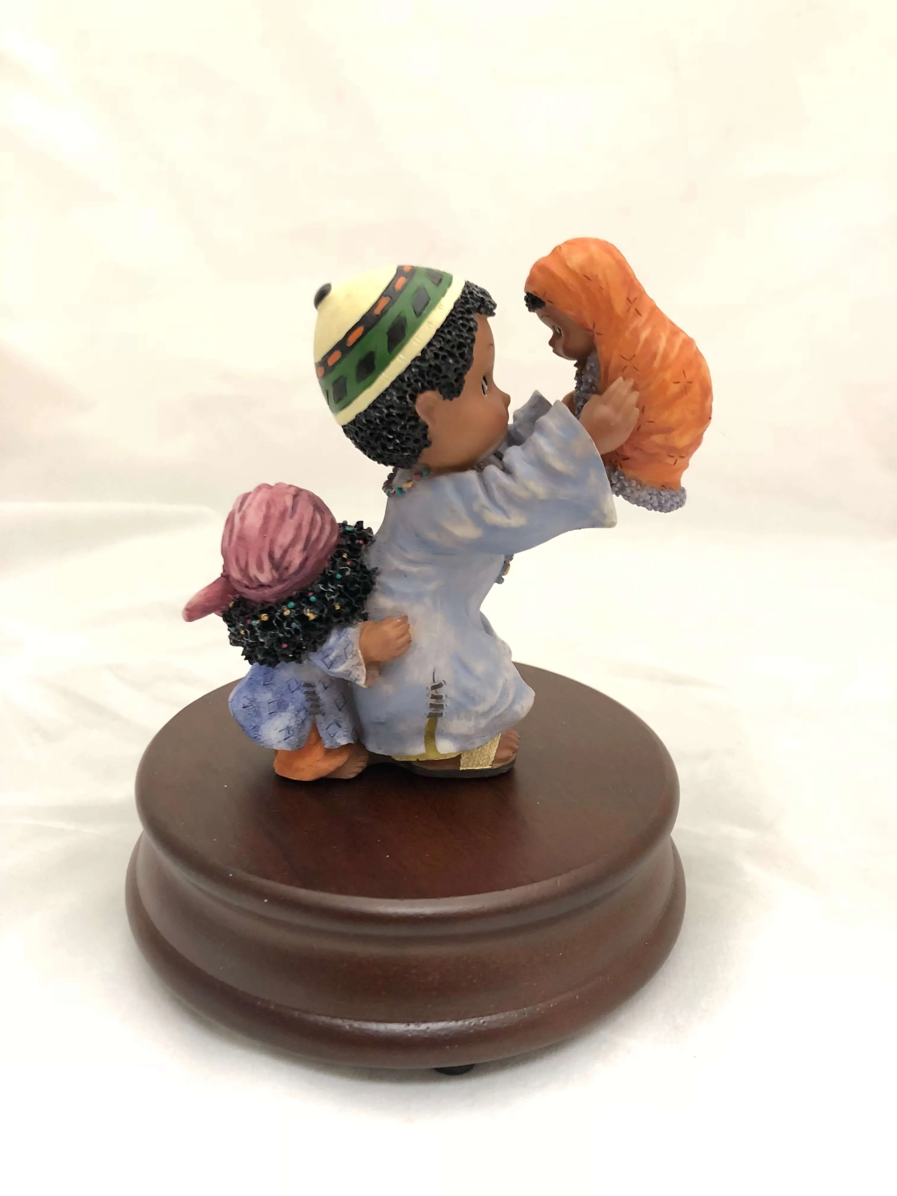#268 Figurine