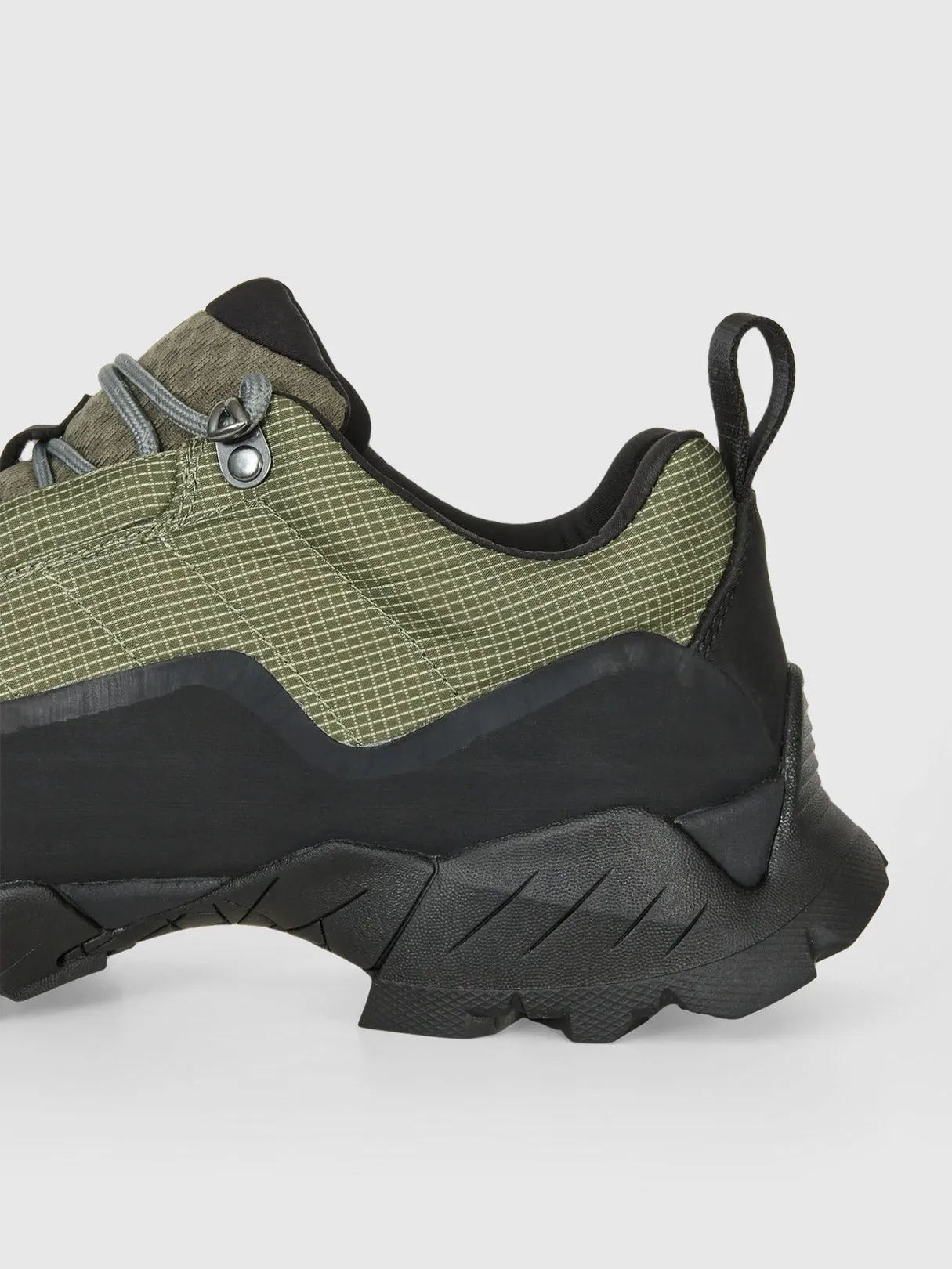 ROA Khatarina Runner Olive Black